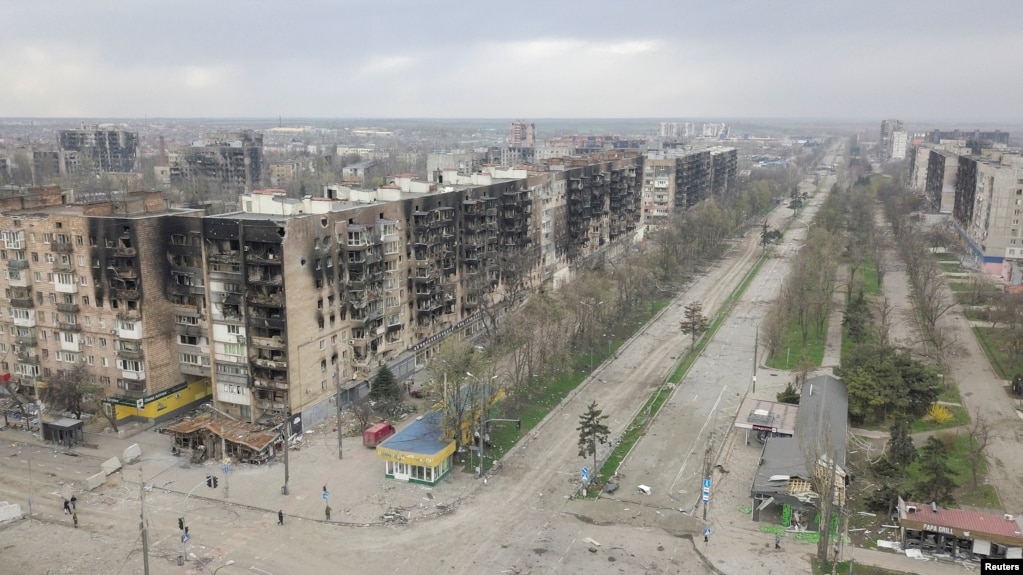 Панорама одного з районів Маріуполя, 18 квітня 2022 року