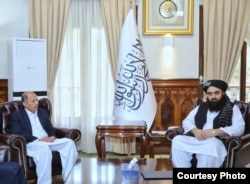 Taliban Foreign Minister Amir Khan Muttaqi and Pakistani Ambassador Mansoor Ahmad Khan met on April 16.