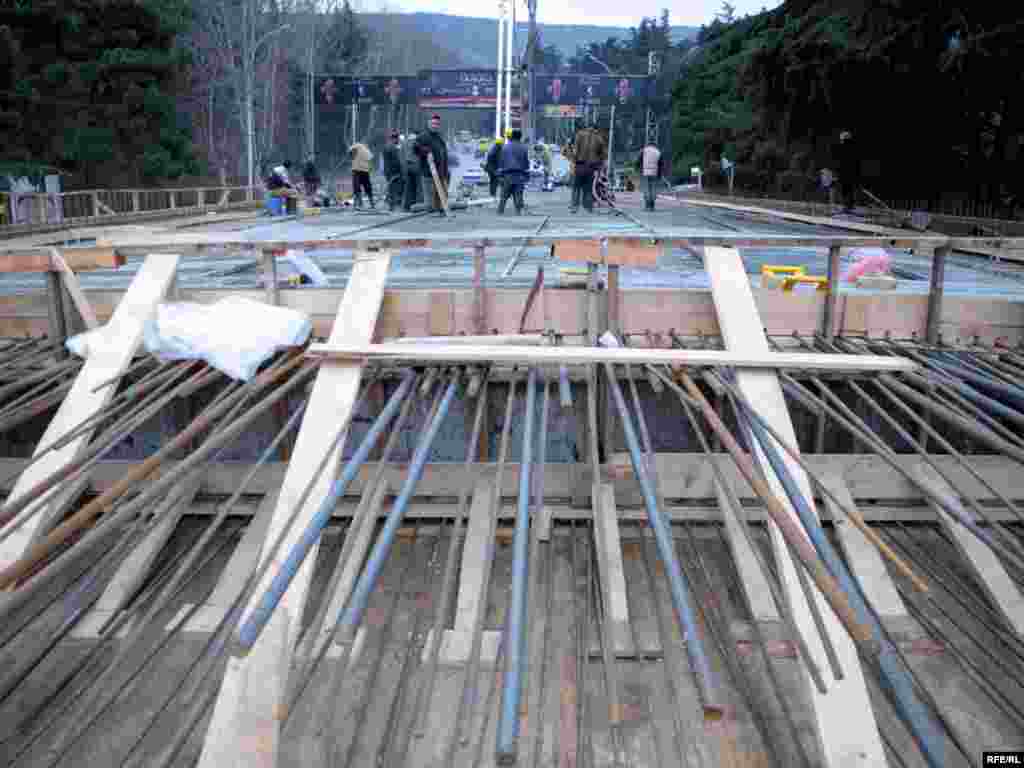 ესტაკადის მშენებლობის პროცესი