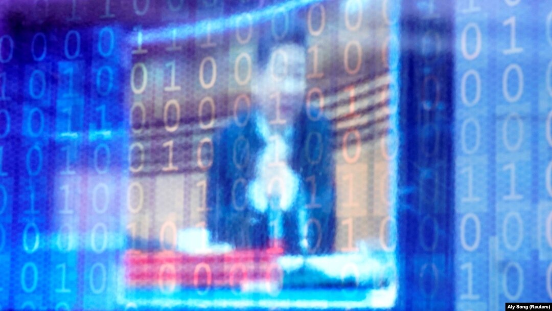 Si Đinping, predsednik Kine, pogled kroz digitalno dekorisano staklo tokom Svetske internet konferencije i kineskom gradu Vuzenu, 23. novembra 2020. 