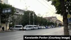  Полицейски бусовеи коли на бул. 