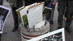 Serbian Photographers Protest Copyright Changes