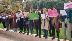 'Dosta terora nad ženama!' - protesti širom Bosne i Hercegovine