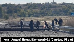 A photo from the Telegram account of the head of the Ukrainian president's office showing the exchange of prisoners on October 13. 