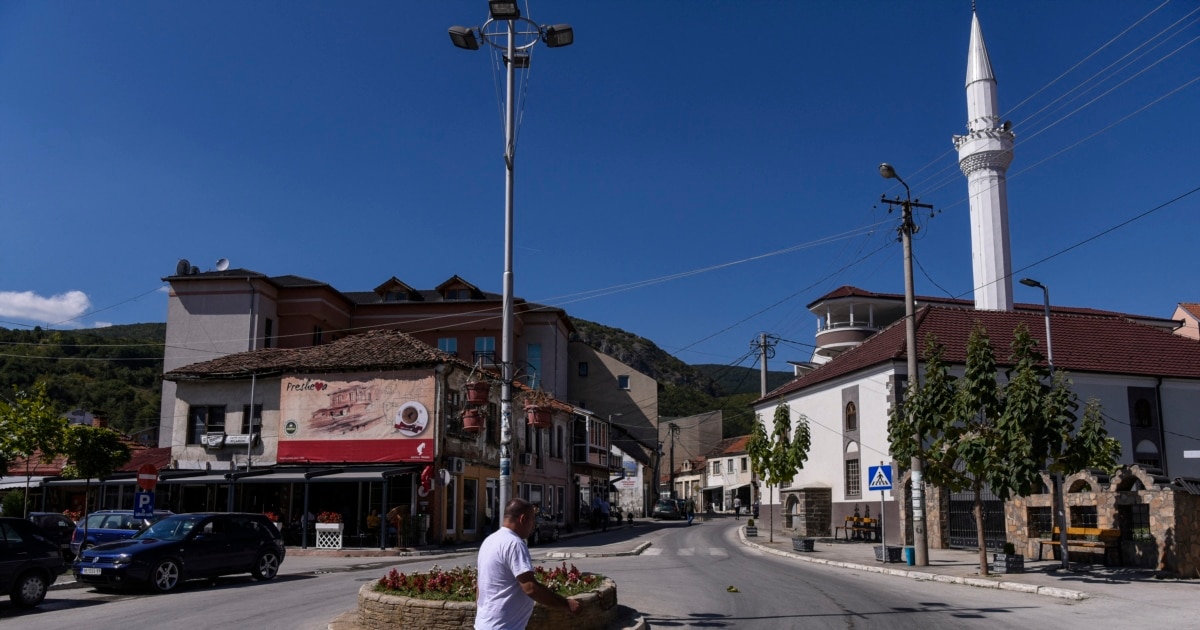Kongresistët amerikanë vizitojnë Preshevën mes shqetësimeve për të drejtat e shqiptarëve në Serbi