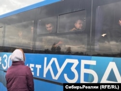 Прощання з мобілізованими в Кемерово, 6 жовтня 2022 року
