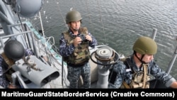 Сергій «Штурман» (зліва) – помічник командира одного з кораблів Одеського загону Морської охорони 