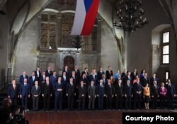 Prime Minister Dimitar Kovacevski with the EU leaders at the Forum in Prague, October 6