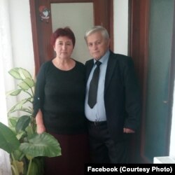 Constantin Pintea alături de soția sa, Petronela, după transplantul de inimă pe care l-a suferit.