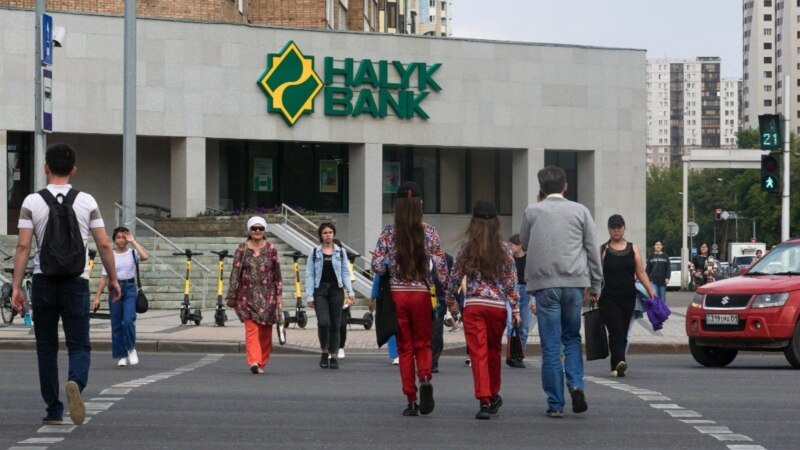 Казахский Halyk Bank уходит с рынка Таджикистана