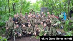 Эту фотографию российских военных, участников войны РФ против Украины Еременко подписал «БАРСики в сборе»