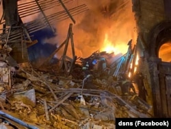 Результат російського ракетного обстрілу житлового будинку у Запоріжжі. Україна, 6 жовтня 2022 року