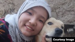 16-сентябрда кыргыз-тажик чек арасындагы жаңжалда Лейликтин Достук айылында курман болгон Элзада Маннанова.