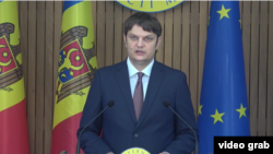 Vicepremierul responsabil de infrastructură, Andrei Spînu, făcând o declarație de presă, Chișinău, 1 octombrie 2022 