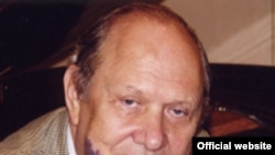 Сергей Доренский: «Теперь у нас практически свободная программа, за исключением Чайковского, конечно. В каждом туре Чайковский присутствует». [Фото — <i>mosconsv.ru</i>]