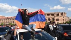 Armenia -- People celebrate Prime Minister Serzh Sarkisian's resignation in the center of Yerevan, 23 April 2018.