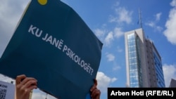 Pamje nga protesta e vitit 2022, kur nxënësit kërkuan trajtim më të mirë në shkolla.