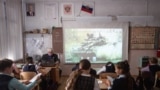 Урок в российской школе, иллюстративное фото