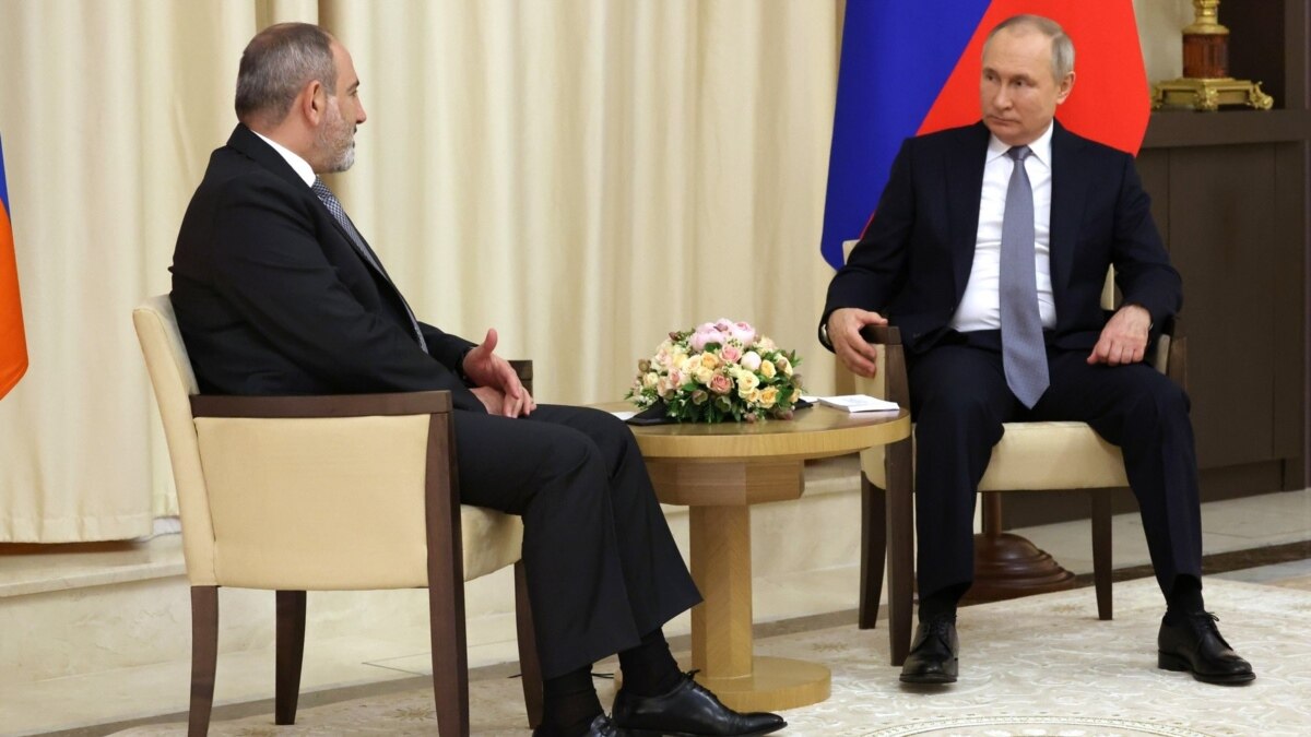 Putin expressed his condolences to Pashinyan in connection with the explosion in Yerevan