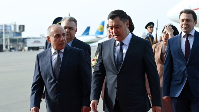 Кыргызстан менен Азербайжан ортосунда аба байланышы түзүлөт