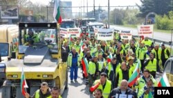 Протестът на магистрала "Хемус" на изхода от Варна