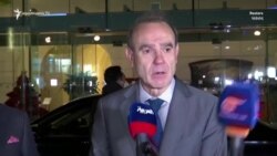 ԵՄ բանագնացը Թեհրանից վերադառնալիս կարճ ժամանակով ձերբակալվել է Ֆրանկֆուրտի օդանավակայանում