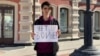Iszkander Gabrahmanov május 9-én Kazanyban az ukrajnai háború ellen tiltakozik