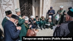Чарада катнашучылар. Татарстан мөселманнары Диния нәзарәте фотосы