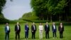 Ministri vanjskih poslova i predstavnici članica G7, slijeva: Victoria Nuland, SAD, Josep Borrell (EU), Melanie Joly, Kanada, Jean-Yves Le Drian, Francuska, Annalena Baerbock, Njemačka, Luigi di Maio, Italija, Elizabeth Truss, Velika Britanija, Hayashi Yoshimasa, Japan; 13. maj