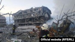 Zgrada oštećena u napadu na Odesu 9. maja 