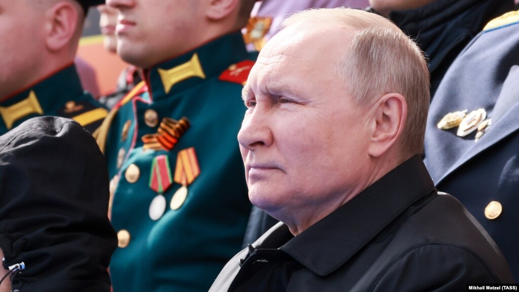 Таким чином Володимир Путін прокоментував ухвалене Сполученими Штатами рішення поставити Україні реактивні системи залпового вогню