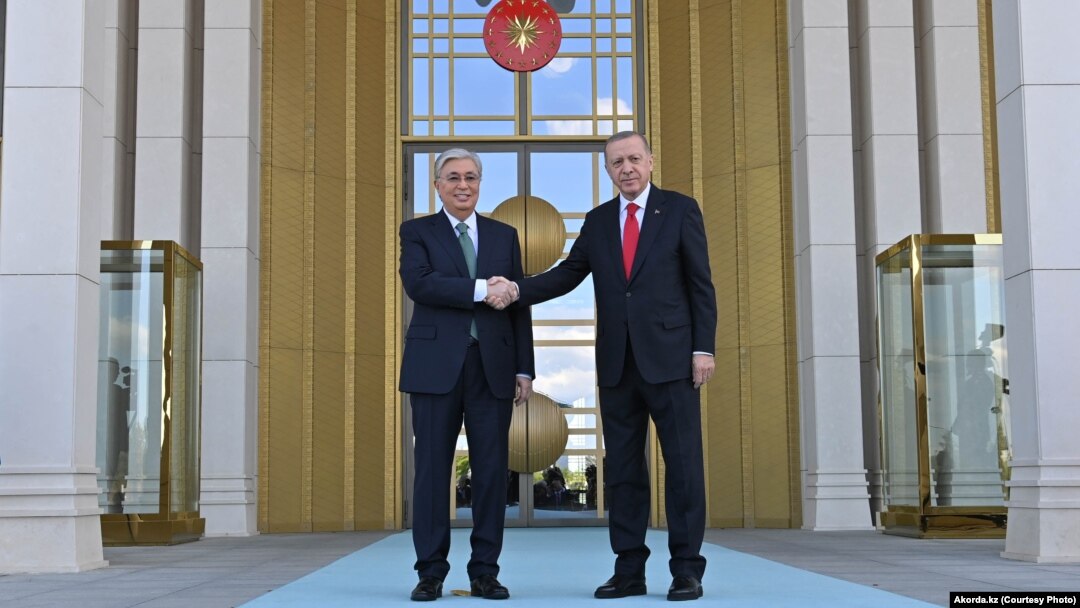 Turkish President Recep Tayyip Erdogan greets his Kazakh counterpart, Qasym-Zhomart Toqaev, in Ankara on May 10. 