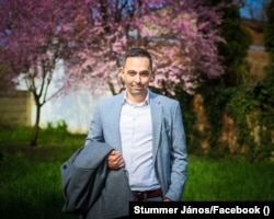 Stummer János tizenhárom év után kedden kilépett a Jobbikból. A Szabad Európának azt mondta: megunta a négyévenkénti csúfos kudarcot