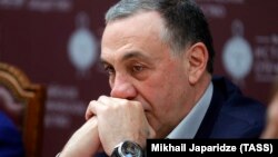 ДБР нагадує, що Євгеній Гінер опосередковано є бенефіціаром групи компаній VS Energy International Ukraine та низки активів в Україні