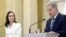 Sanna Marin finn miniszterelnök és Sauli Niinistö finn elnök attend a joint news conference on Finland's security policy decisions at the Presidential Palace in Helsinki, Finland, May 15, 2022. 