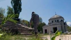 Šefko, čuvar Jevrejskog groblja u Sarajevu