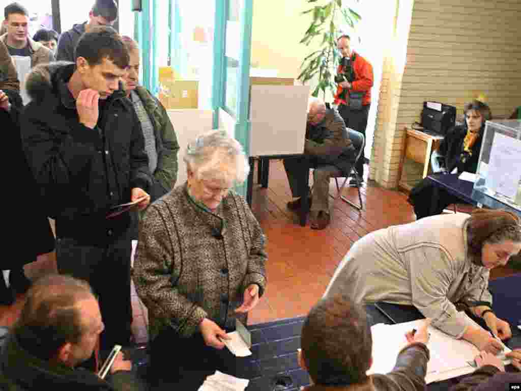 Голосование в Белграде. Первый тур выборов, 20 января 2008