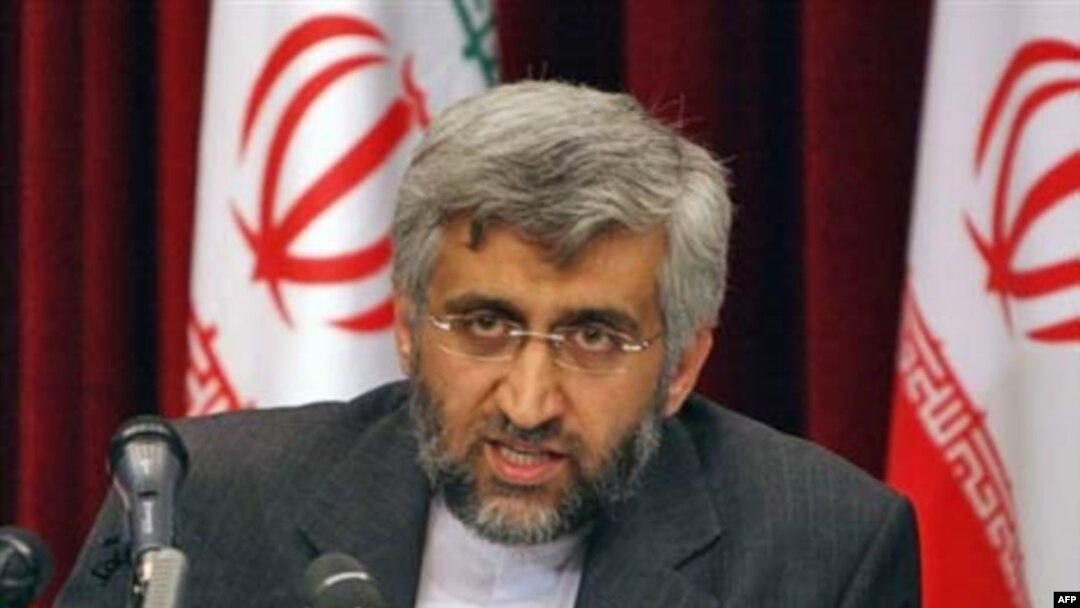 دبیر شورای عالی امنیت ملی ایران به اتخاذ سیاست سختگیرانه تری در پرونده هسته ای ایران معروف است.