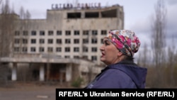 1986 жылы Припять қаласынан кеткен Клавдия Омельченко туған қаласына 40 жылдан соң оралып отыр. 