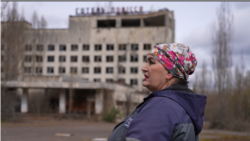 „M-am întors”. Fostă locuitoare din Pripeat revine acasă, după 40 de ani de la dezastrul din Cernobîl