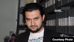 Azeri author Ismayil Rizvanoghl (İsmayı Rizvanoğlu).