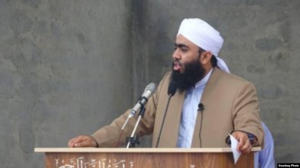 Sunni cleric Molavi Abdul Ghaffar Naqshbandi (file photo)