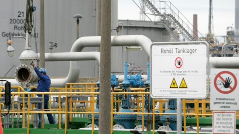 Reuters: Росія може зупинити транзит нафти з Казахстану до Німеччини