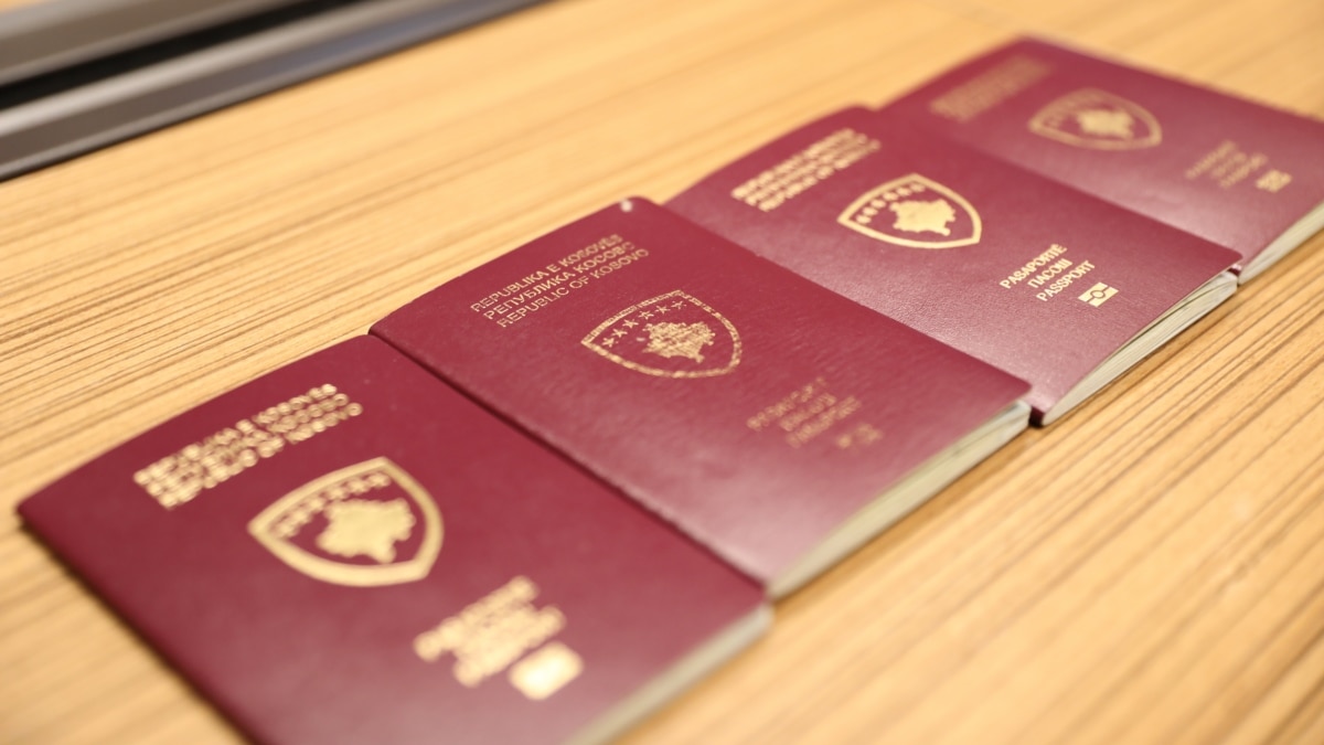 eu-lawmakers-approve-visa-free-travel-for-citizens-of-kosovo