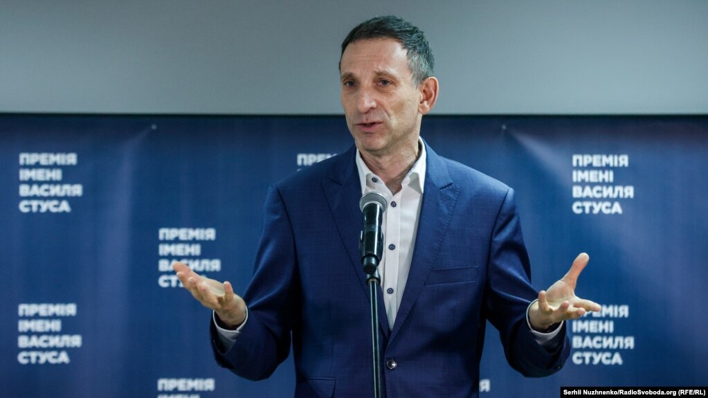 Віталій Портников, журналіст і політичний коментатор, оглядач Радіо Свобода і Крим.Реалії став лауреатом «за публіцистичні статті та виступи останніх років»