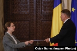 Ligia Deca este noul Ministru al Educației, după demisia lui Sorin Cîmpeanu. Deca promite că va pune „în operă viziunea România Educată”.