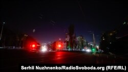 Pentru a economisi energie electrică, în Kiev iluminatul stradal a fost limitat, 17 octombrie 2022