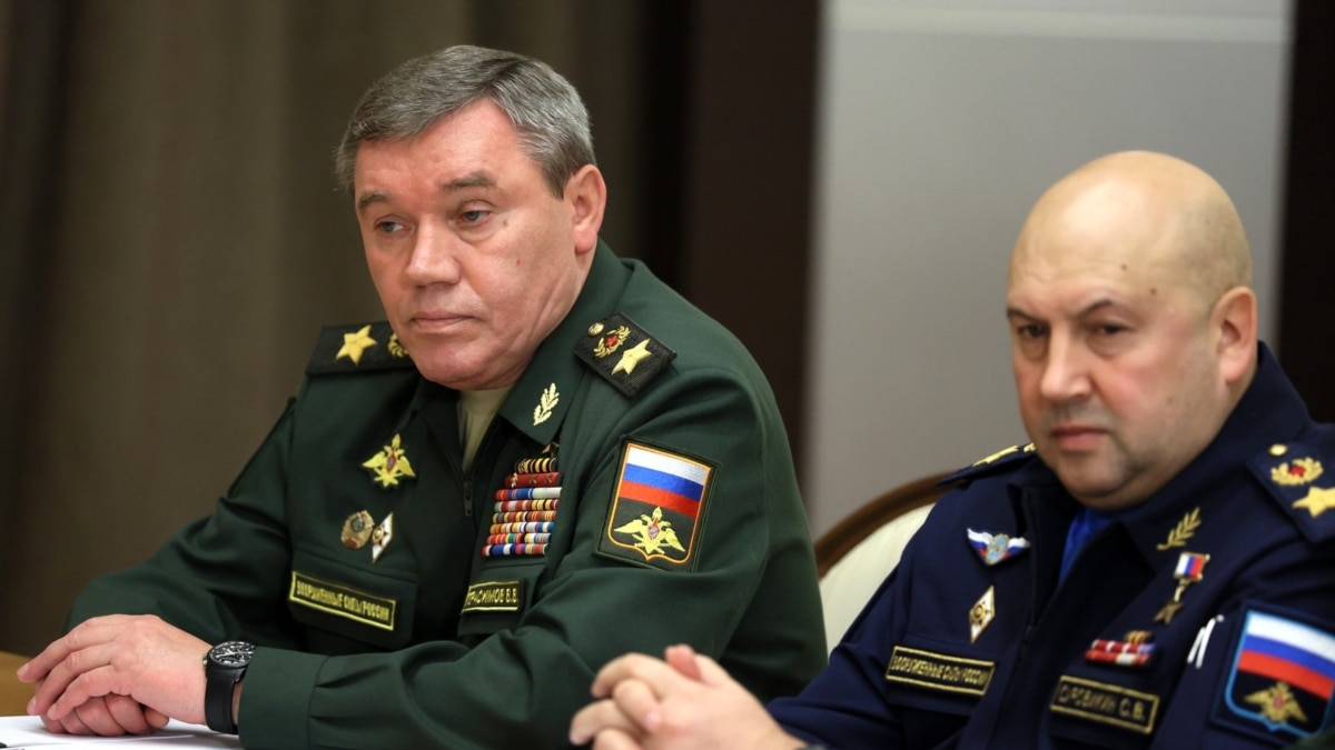 Командувати угрупованням військ РФ в Україні замість Суровікіна буде Герасимов