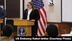  کارین دکر شارژدافیر سفارت ایالات متحده برای افغانستان