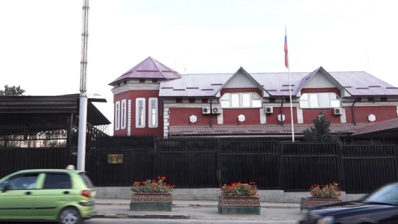 “ПолитКлиника”: Оштогу Орусиянын консулдугу жайгашкан имарат депутат Нарматовага таандык 